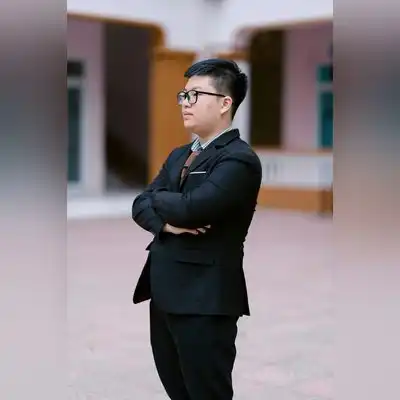 李河